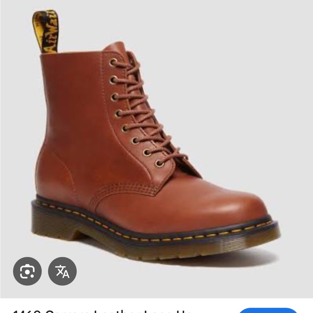 Dr. Martens 1460 pascal saddle tan carrara size 8 women / 7 men’s
